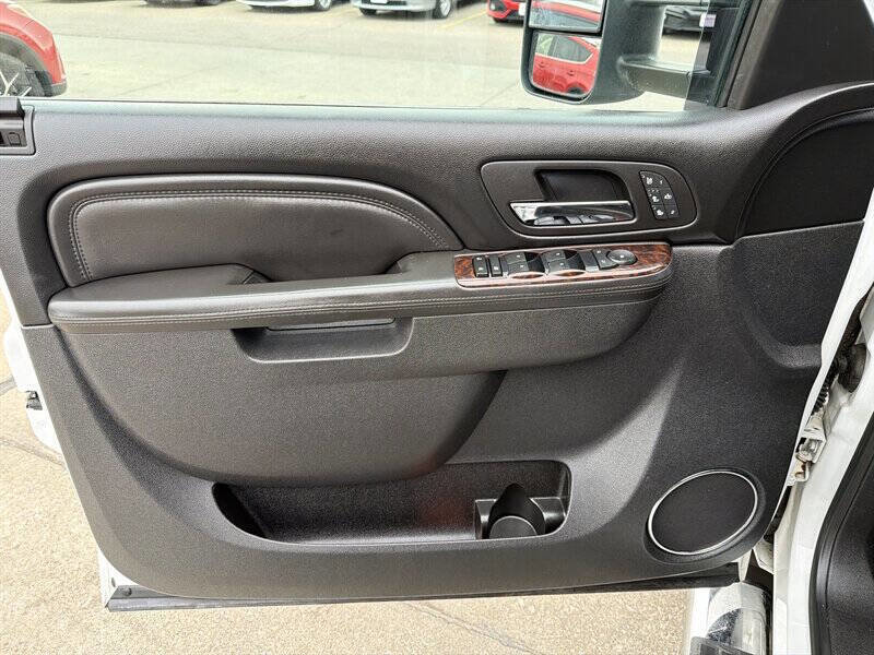 Used 2013 GMC Sierra 3500 Denali image 14