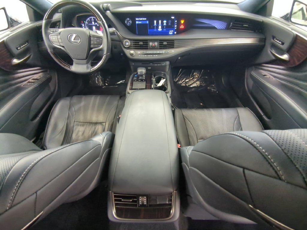 Used 2019 Lexus LS 500 AWD w/ Interior Upgrade Package image 13