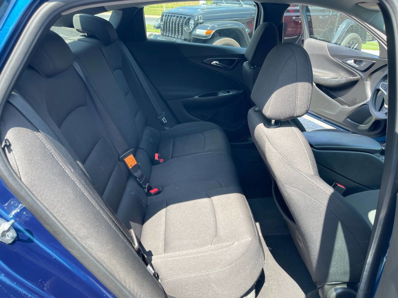 Used 2019 Chevrolet Malibu LS w/ LPO, Convenience Package 1 image 29