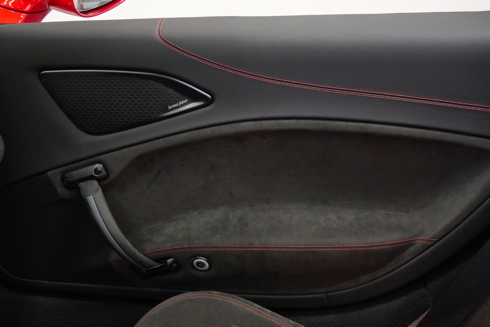 Used 2023 Maserati MC20 Spyder RWD image 40