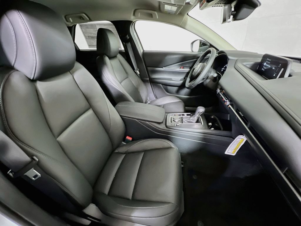 New 2026 MAZDA CX-30 AWD 2.5 S w/ Select Sport Pkg image 21
