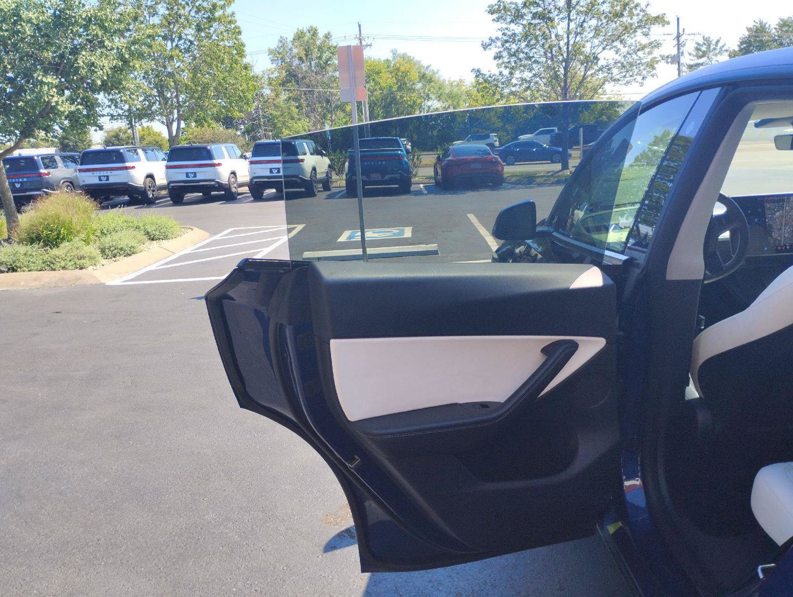 Used 2021 Tesla Model Y Performance AWD/4WD image 10