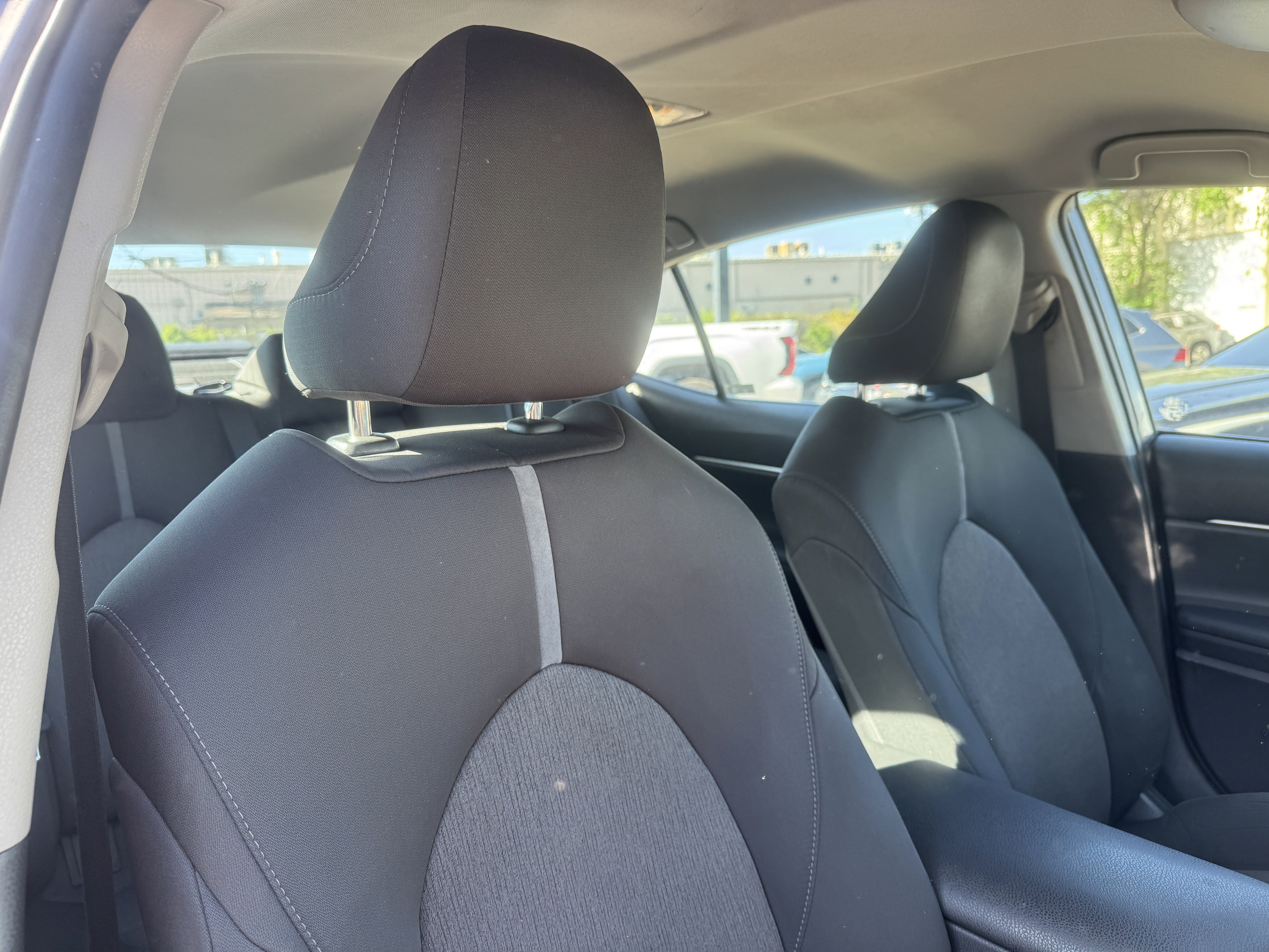 Certified 2021 Toyota Camry LE FWD image 29