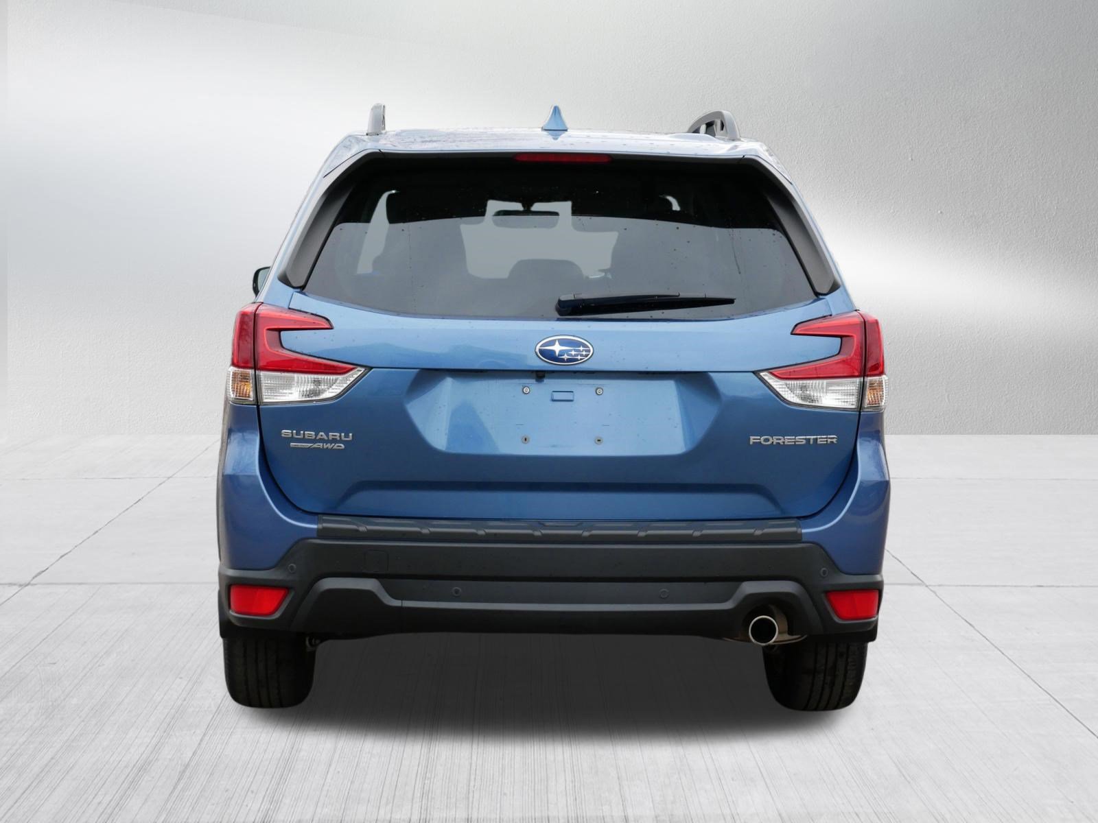 Used 2023 Subaru Forester Limited image 6