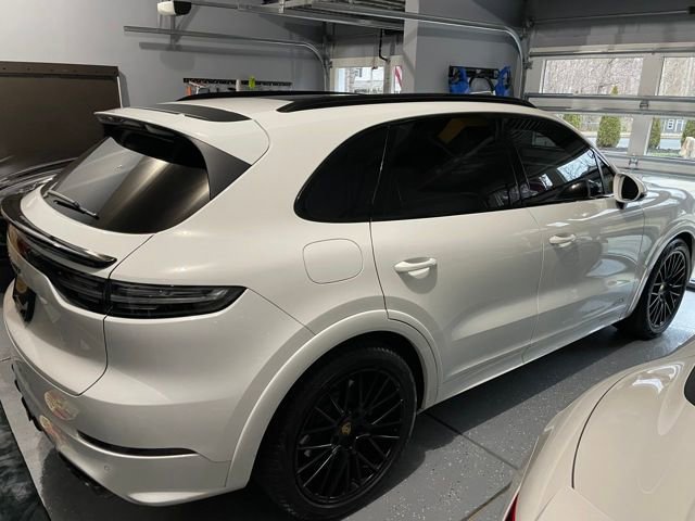 Used 2021 Porsche Cayenne GTS image 3