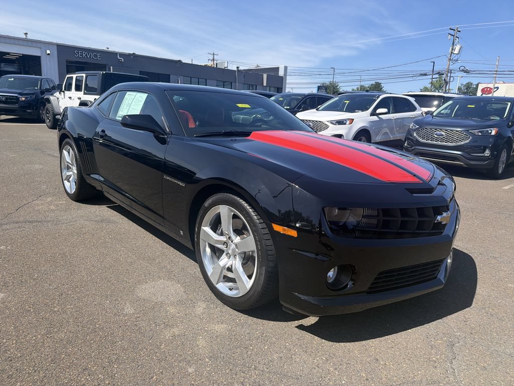 Used 2010 Chevrolet Camaro SS w/ RS Package RWD image 6
