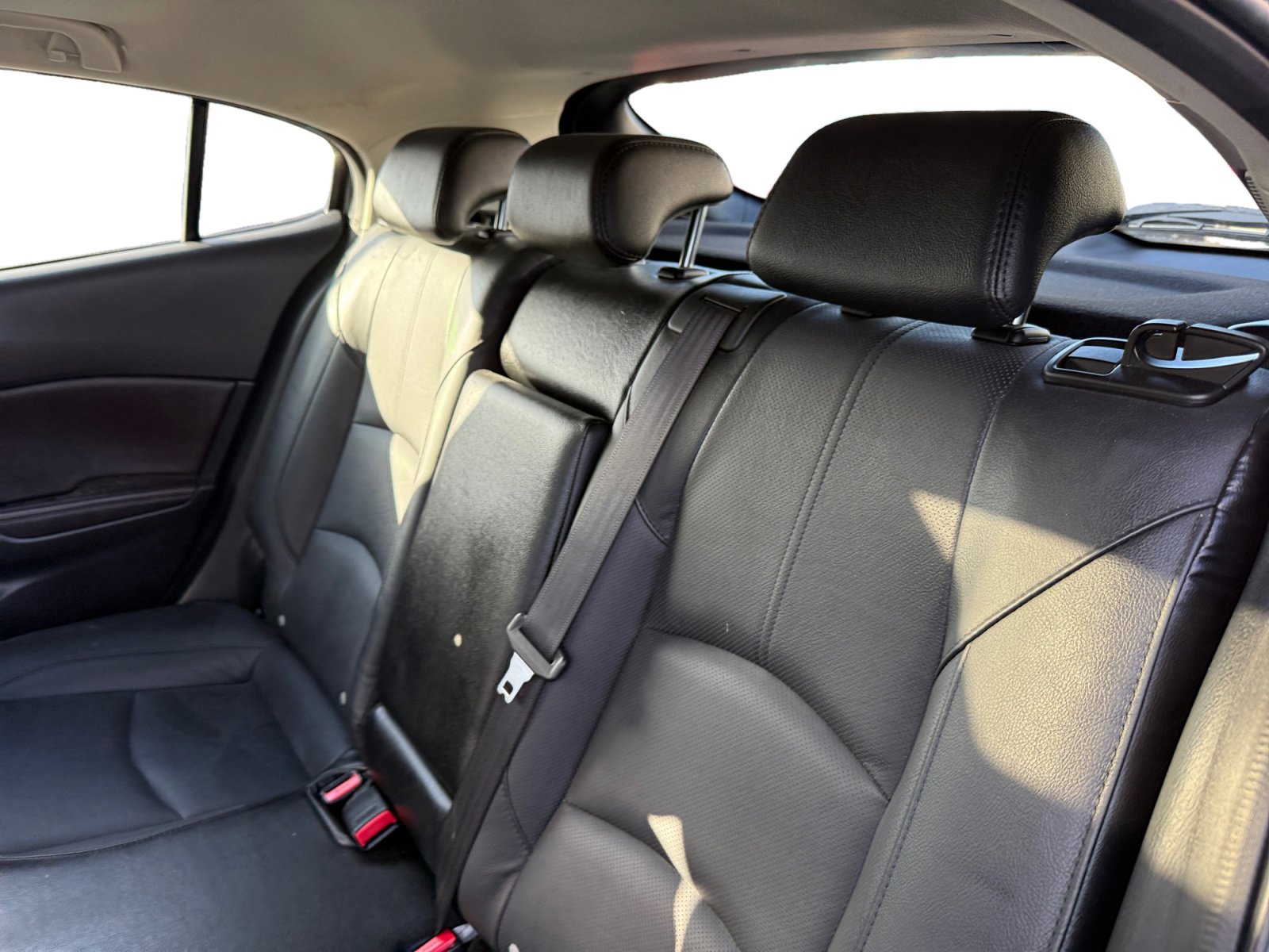 Used 2017 MAZDA MAZDA3 Grand Touring w/ Premium Equipment Package image 16