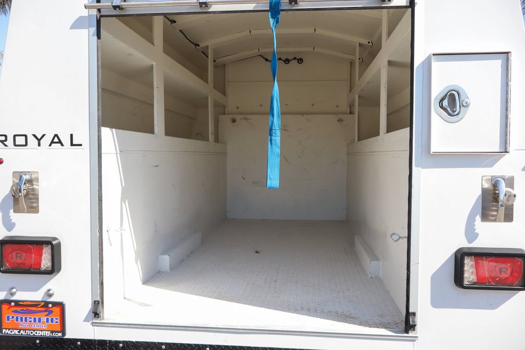 Used 2024 Ford E-350 and Econoline 350 Super Duty w/ Power Windows & Locks Group RWD image 8