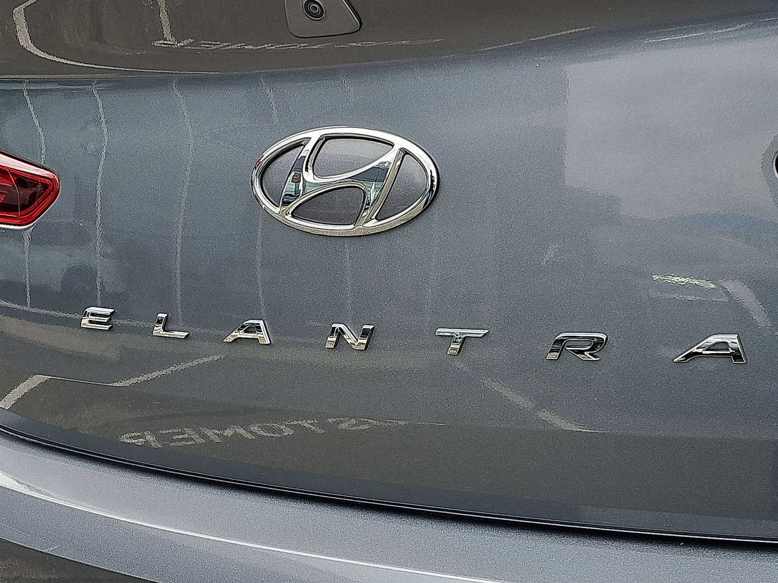 Used 2019 Hyundai Elantra SEL w/ Cargo Package FWD image 30