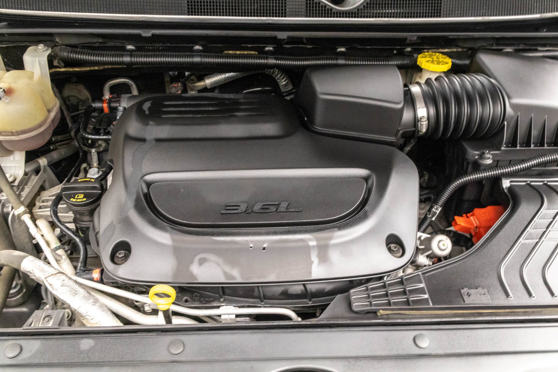 Used 2019 Chrysler Pacifica Touring Plus w/ Tire & Wheel Group image 41