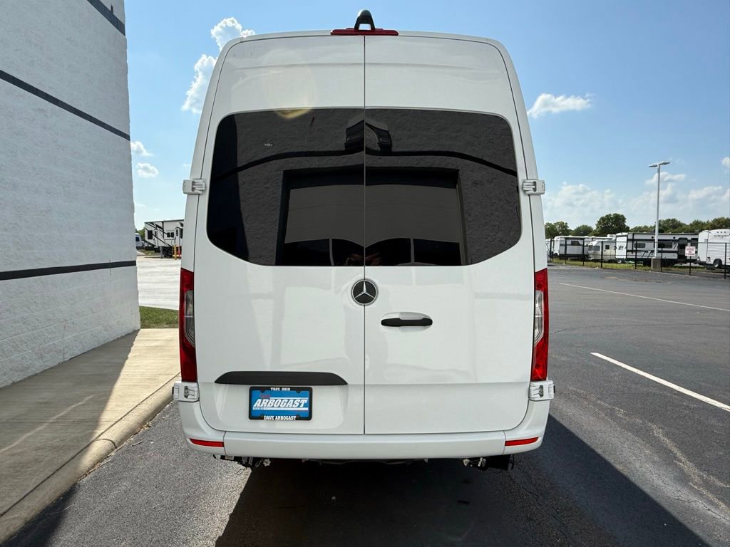 Used 2019 Mercedes-Benz Sprinter 170 w/ Driver Convenience Package image 14