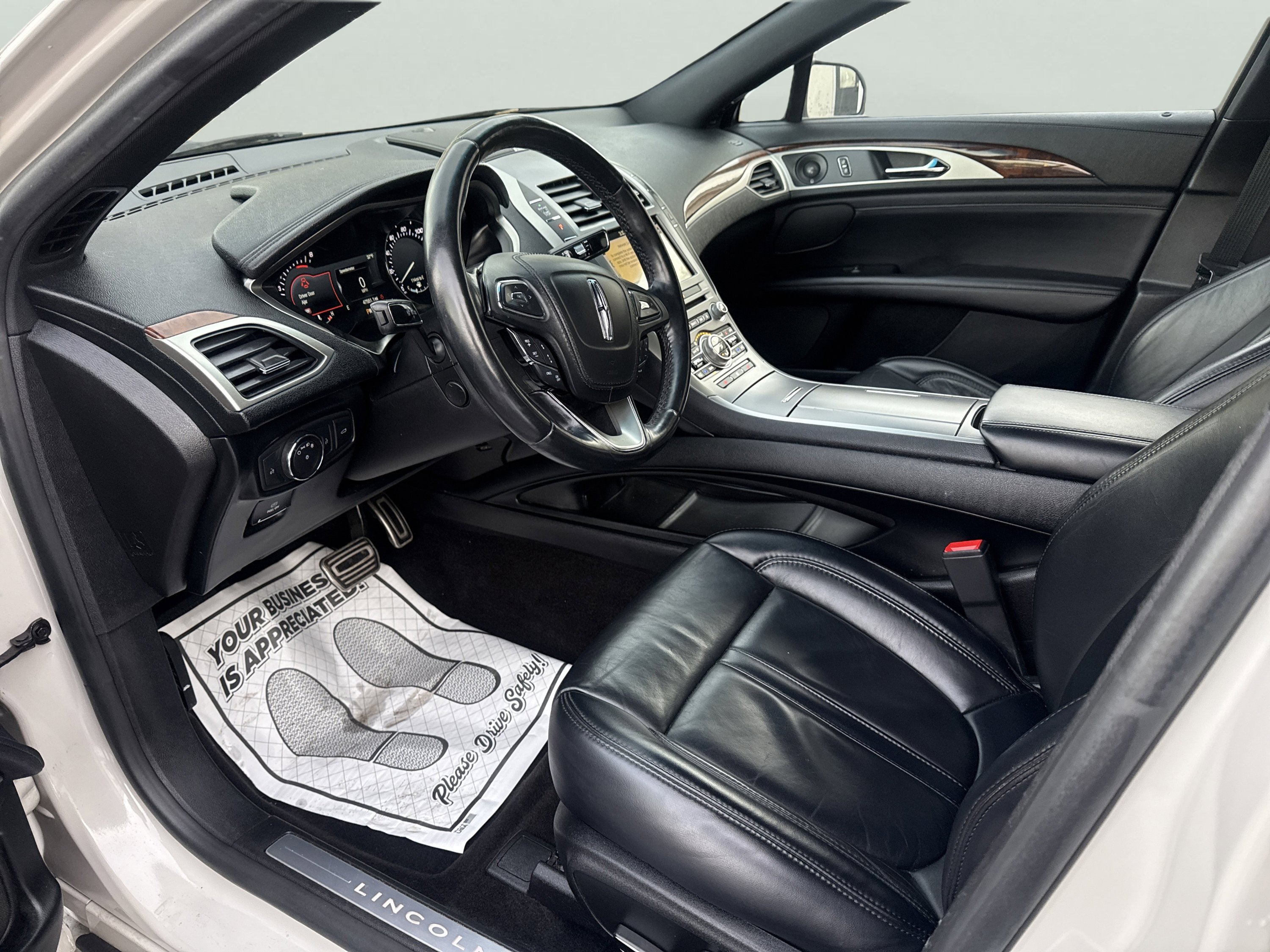 Used 2019 Lincoln MKZ Reserve w/ Reserve Plus Package image 16