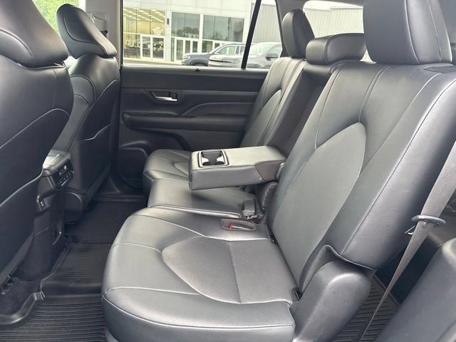 Certified 2024 Toyota Grand Highlander AWD image 34