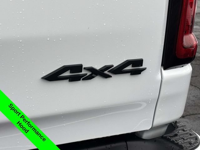 New 2026 RAM 1500 Express AWD/4WD image 32