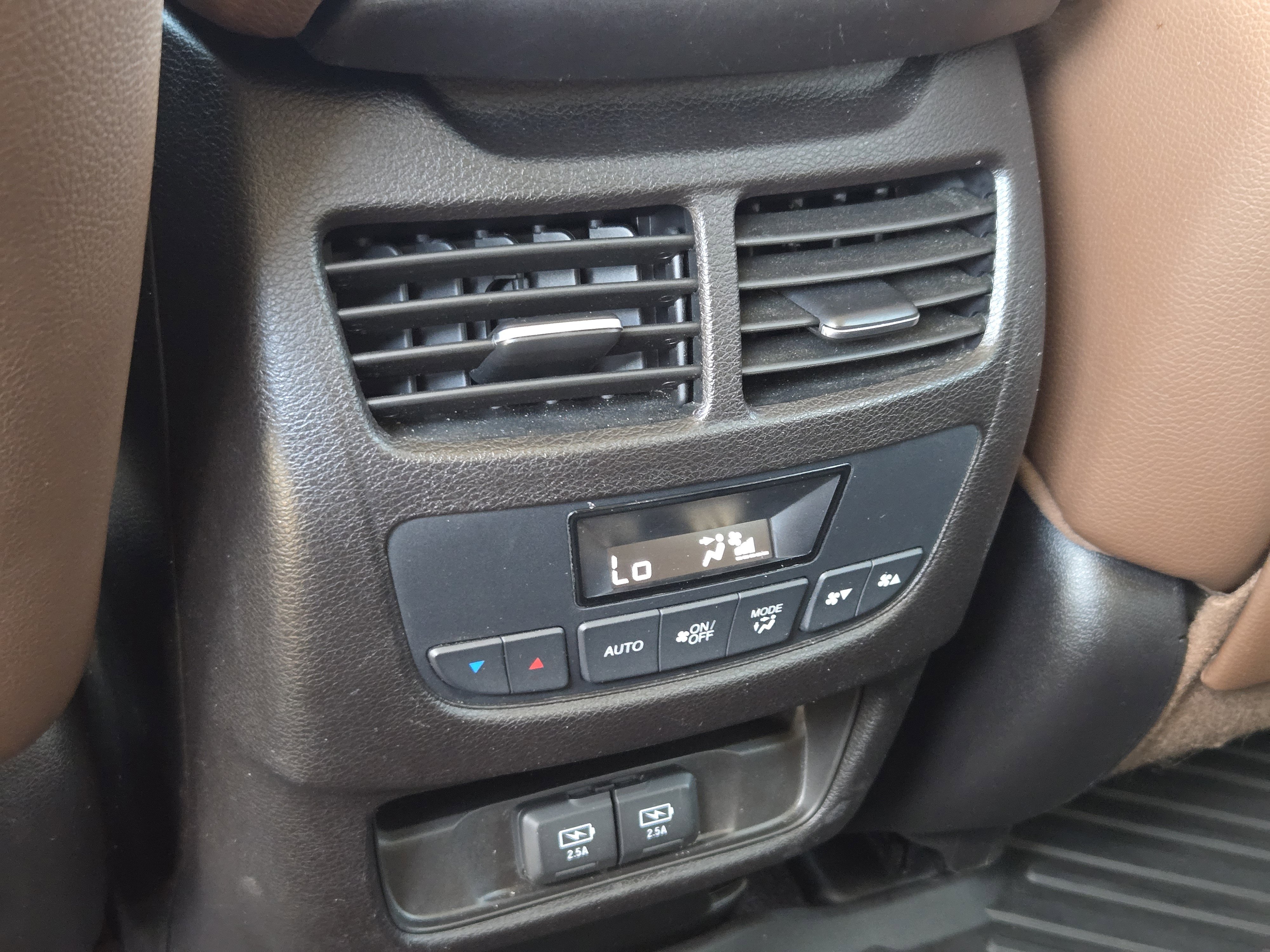 Used 2017 Acura MDX SH-AWD w/ Technology Package image 26