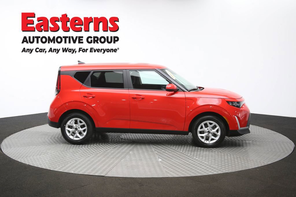 Used 2025 Kia Soul LX w/ LX Technology Package image 45