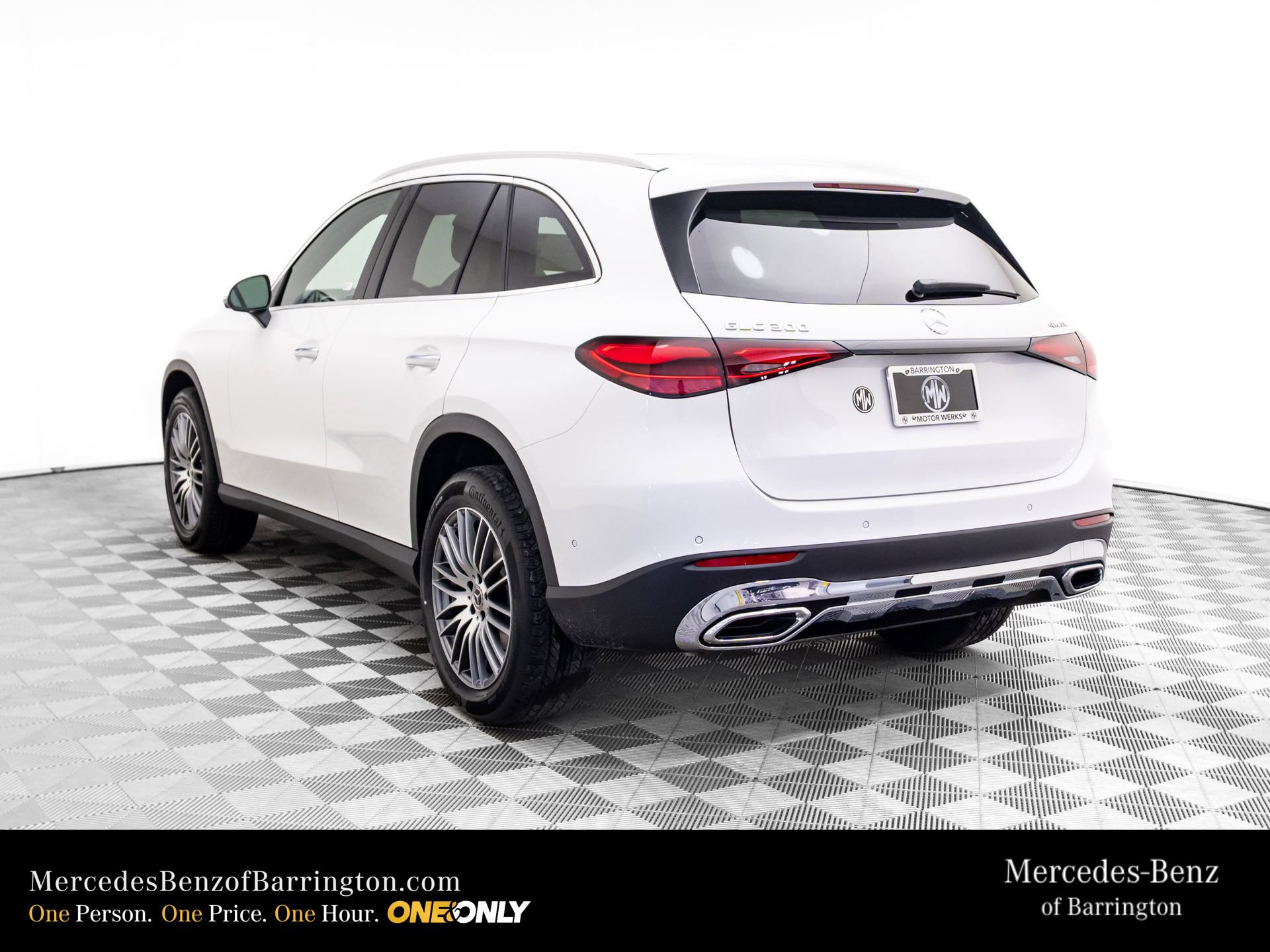 New 2026 Mercedes-Benz GLC 300 4MATIC image 3