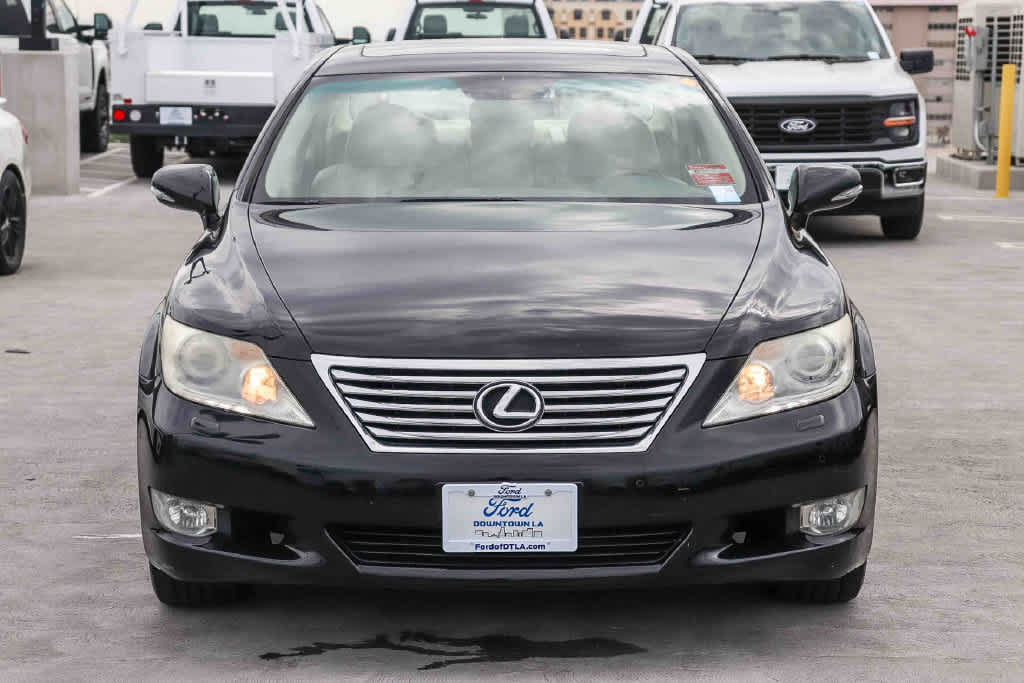 Used 2012 Lexus LS 460 w/ Luxury Value Edition RWD image 2