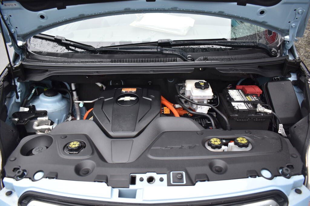 Used 2016 Chevrolet Spark LT image 27