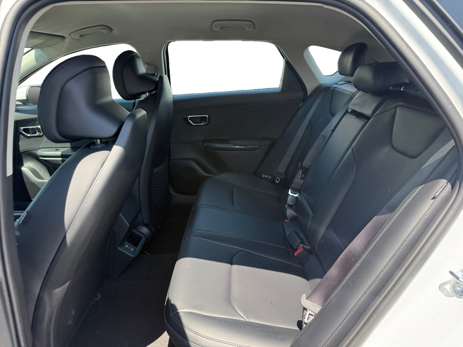 New 2026 Kia K4 EX FWD image 16