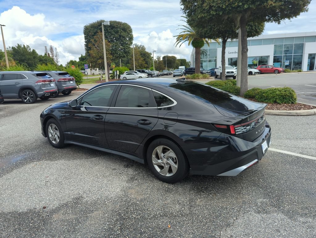 Used 2025 Hyundai Sonata SE FWD image 9