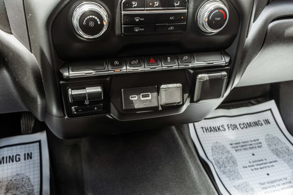 Used 2021 GMC Sierra 1500 4x4 Crew Cab w/ Sierra Value Package image 19