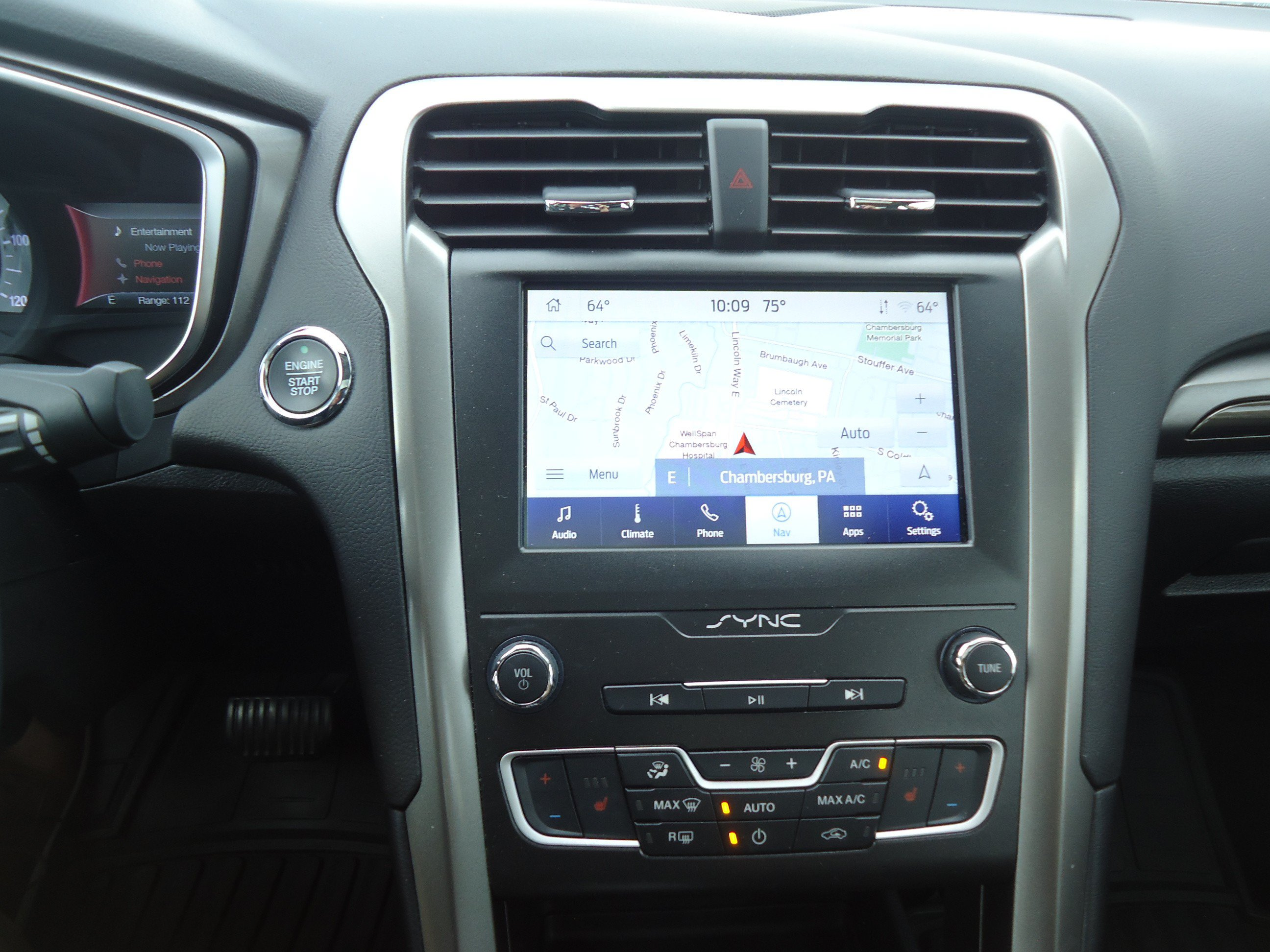 Used 2020 Ford Fusion SEL FWD image 29