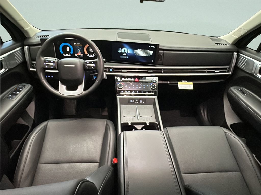 Used 2025 Hyundai Santa Fe SEL image 21