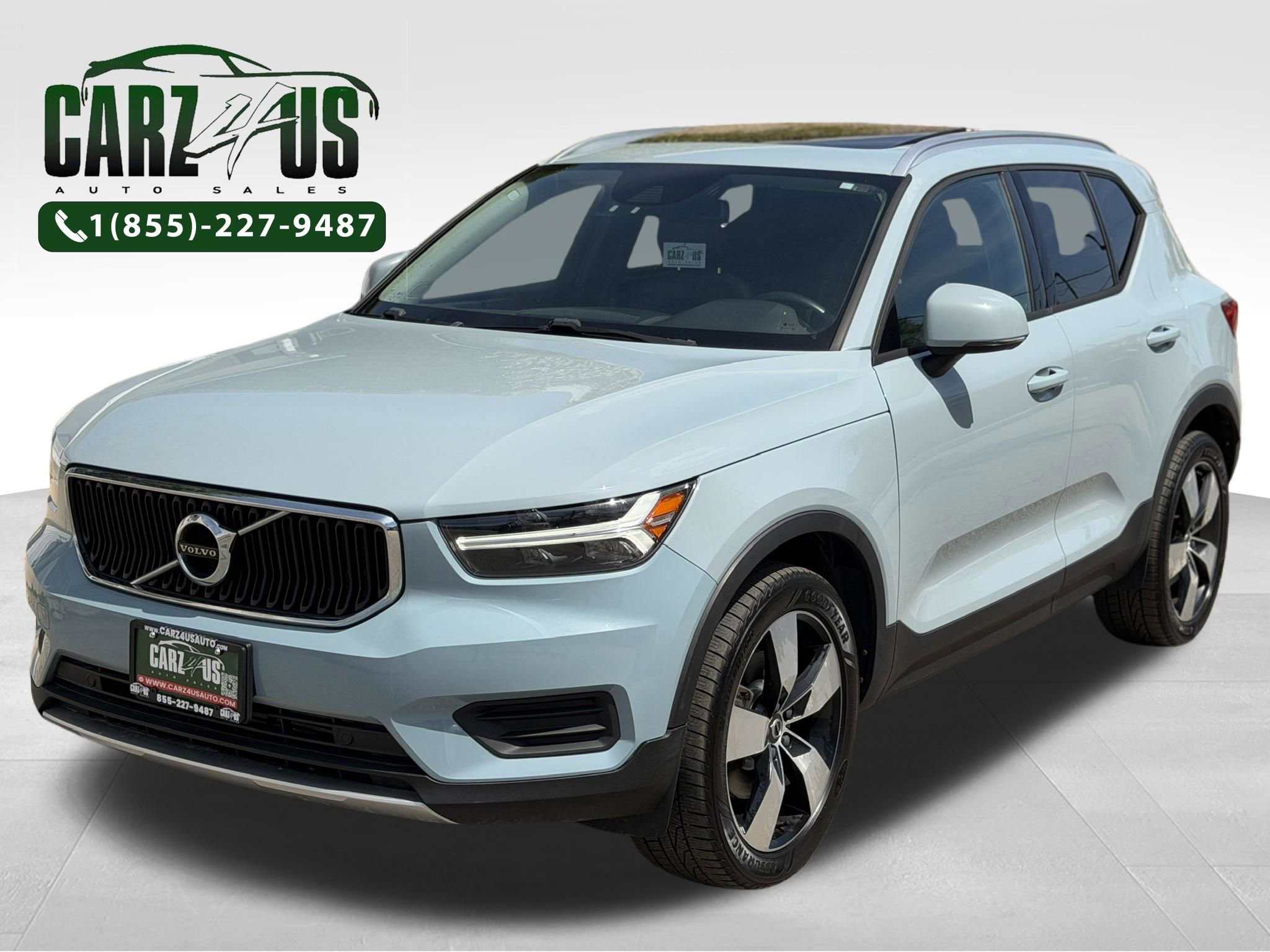 Used 2019 Volvo XC40 T5 Momentum AWD/4WD image 1
