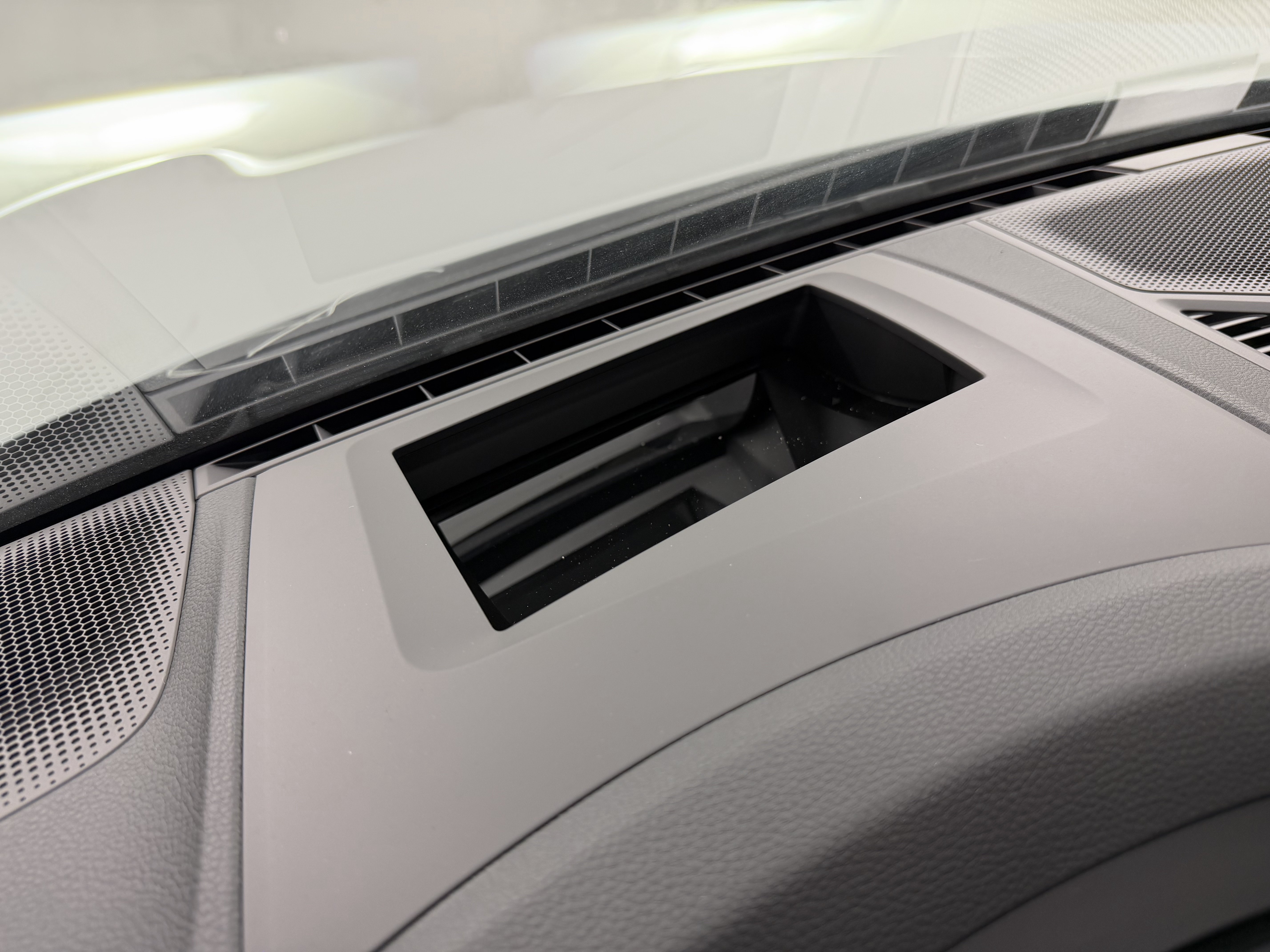 New 2026 Porsche Cayenne S AWD/4WD image 54