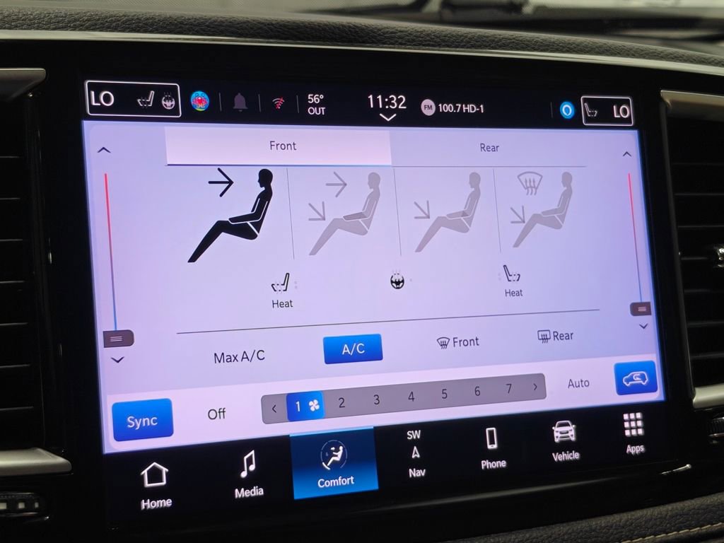 Used 2021 Chrysler Pacifica Touring-L image 41