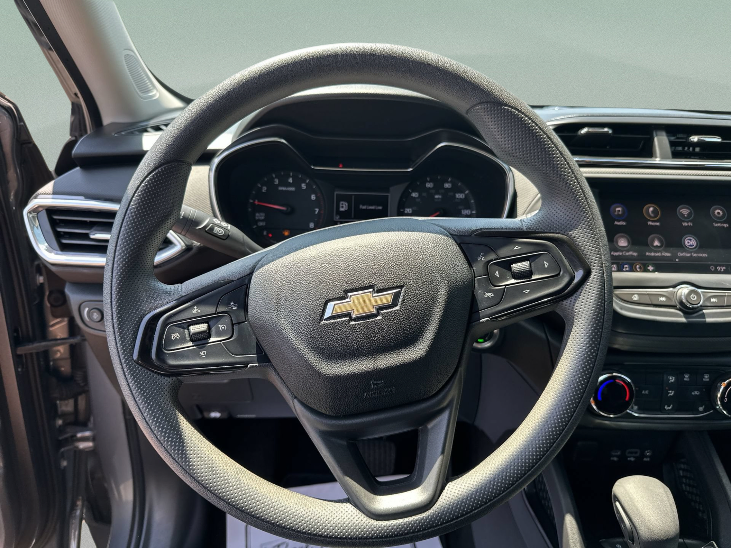 Used 2022 Chevrolet TrailBlazer LT FWD image 11