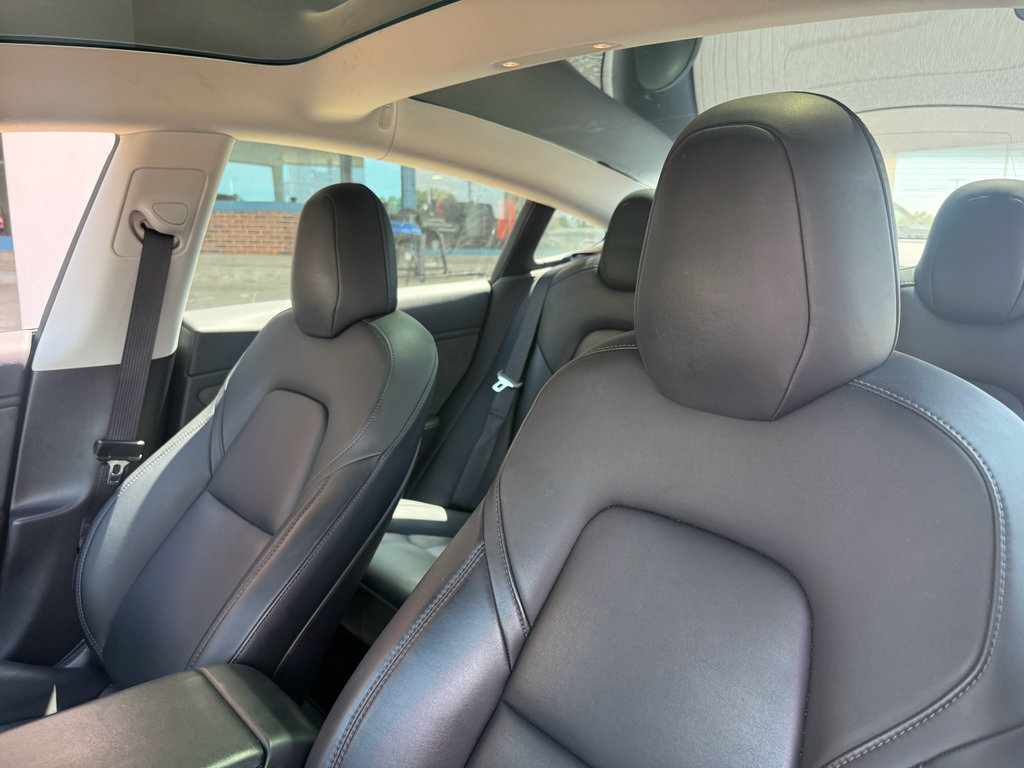 Used 2019 Tesla Model 3 Standard Range Plus RWD image 10