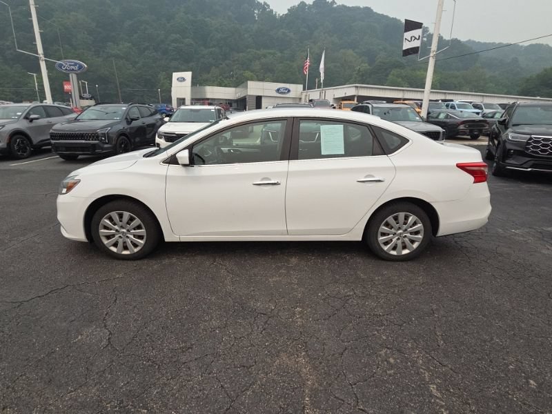 Used 2016 Nissan Sentra S FWD image 4
