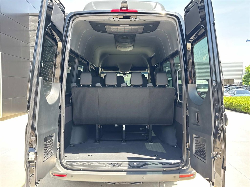 New 2025 Mercedes-Benz Sprinter 2500 image 5