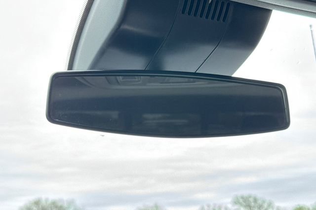 Used 2025 GMC Sierra 1500 Elevation w/ Preferred Package image 25