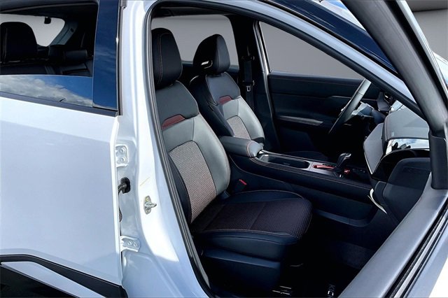 New 2026 Nissan Kicks SR image 11