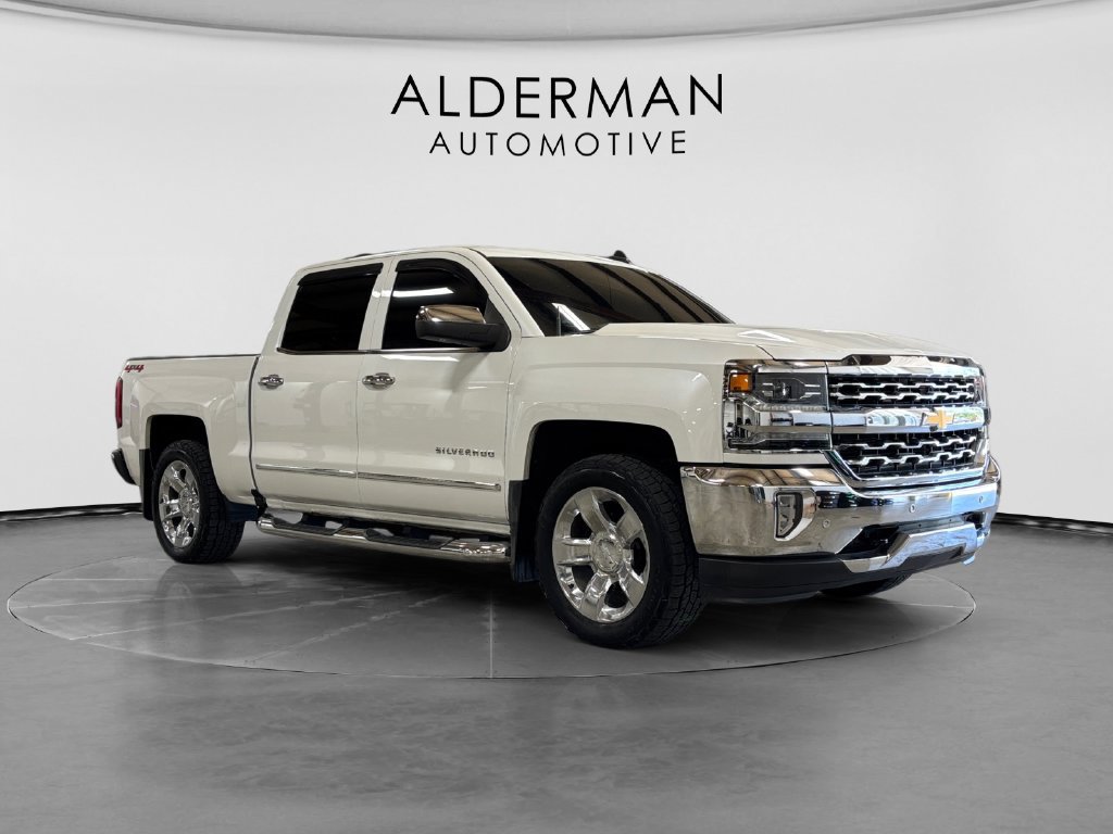 Used 2018 Chevrolet Silverado 1500 LTZ w/ Sport Package AWD/4WD image 7