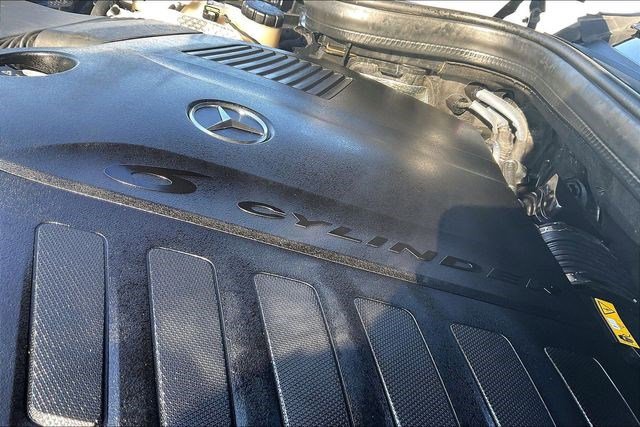 Used 2021 Mercedes-Benz GLE 450 4MATIC image 40