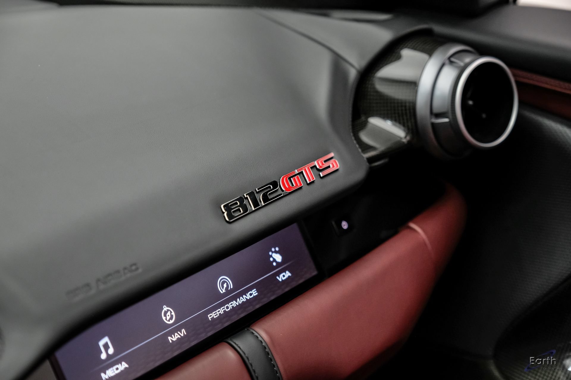 Used 2023 Ferrari 812 GTS RWD image 93