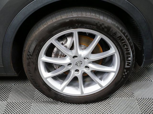 Used 2020 Porsche Cayenne AWD w/ Premium Package Plus image 40