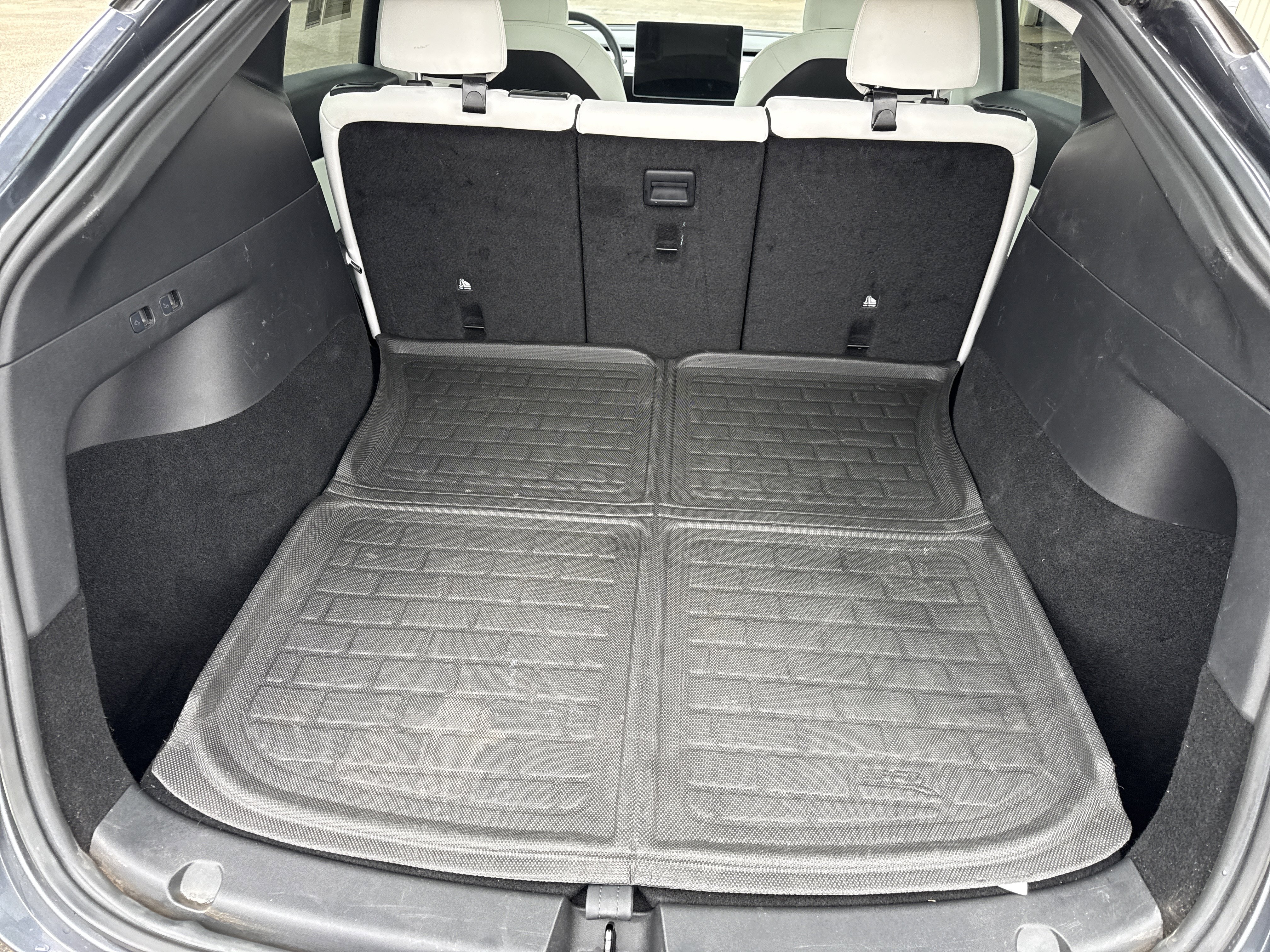 Used 2021 Tesla Model Y Long Range image 6