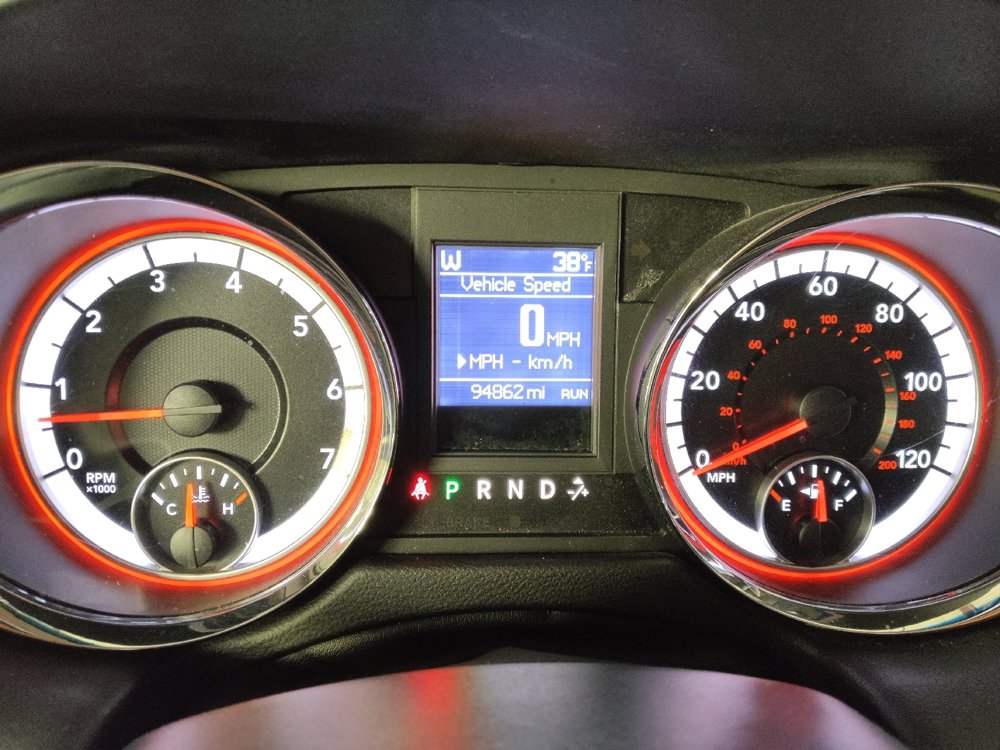 Used 2016 Dodge Grand Caravan SXT w/ Rear Park Assist Package image 23