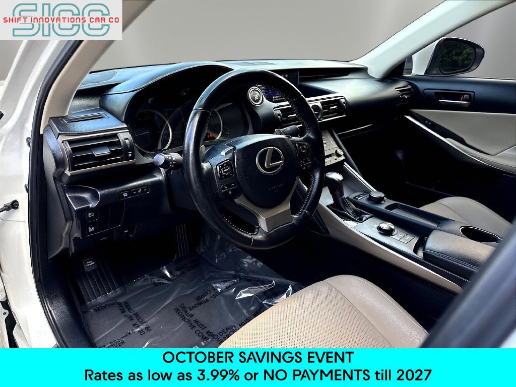 Used 2019 Lexus IS 300 RWD image 19