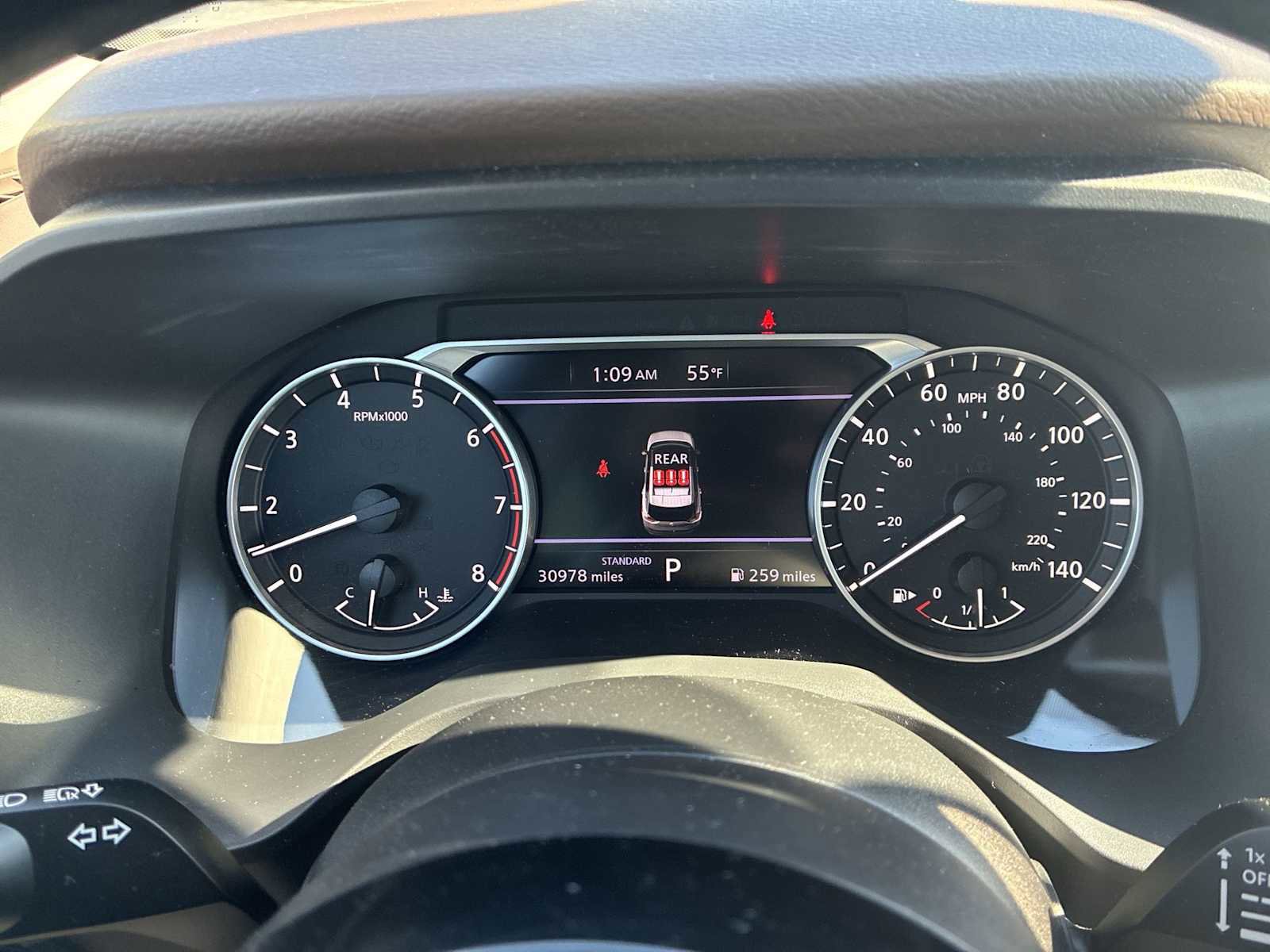 Used 2023 Nissan Rogue SV image 11