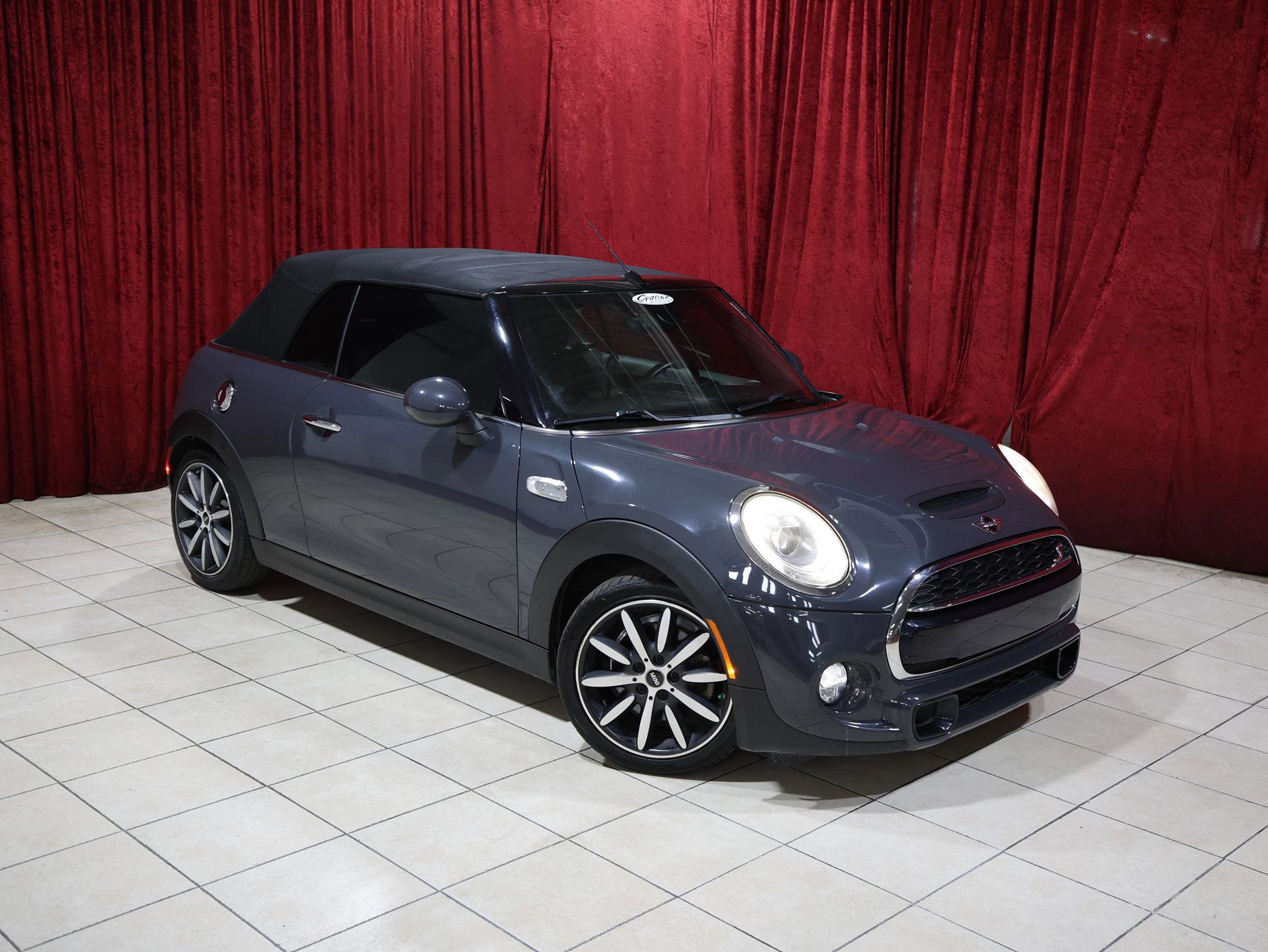 Used 2016 MINI Cooper S image 2