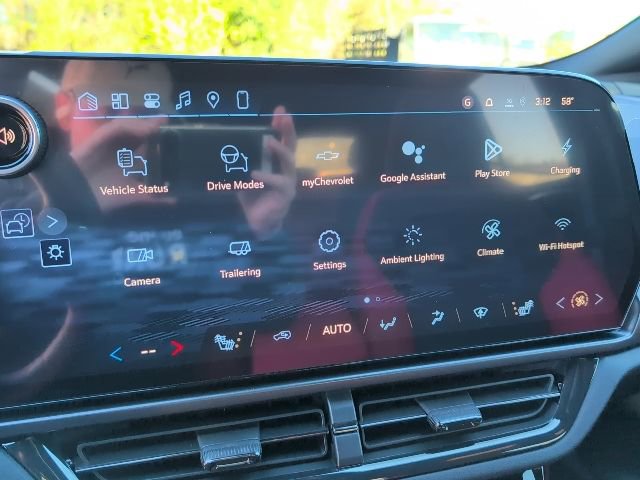 New 2026 Chevrolet Equinox EV RS FWD image 21