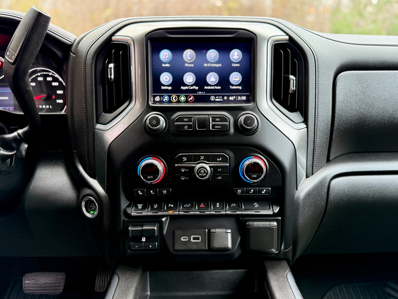 Used 2022 Chevrolet Silverado 2500 LTZ w/ LTZ Plus Package image 21