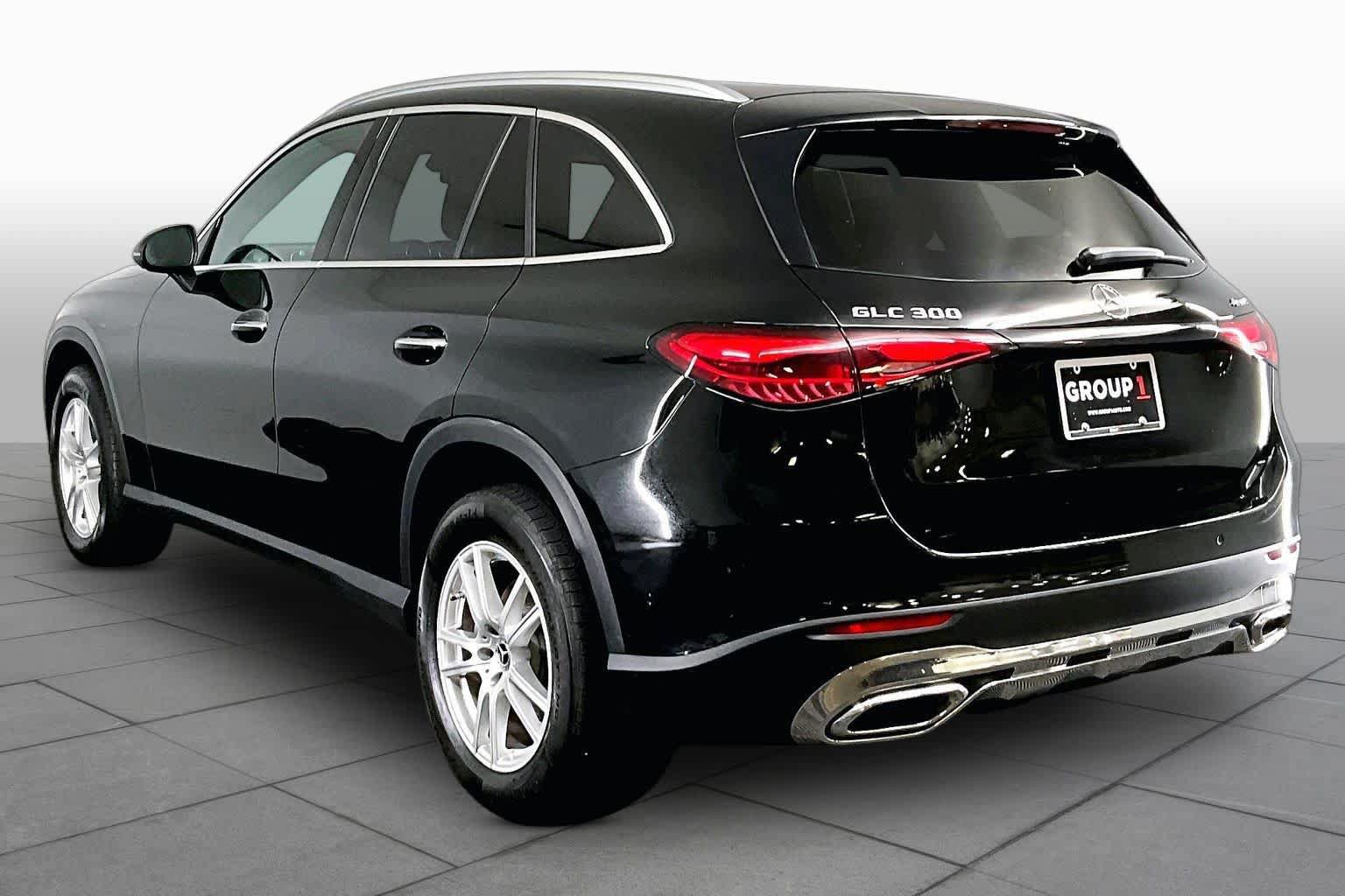 Used 2023 Mercedes-Benz GLC 300 4MATIC image 23