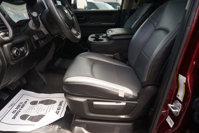 Used 2020 RAM 2500 Tradesman w/ Chrome Appearance Group AWD/4WD image 9